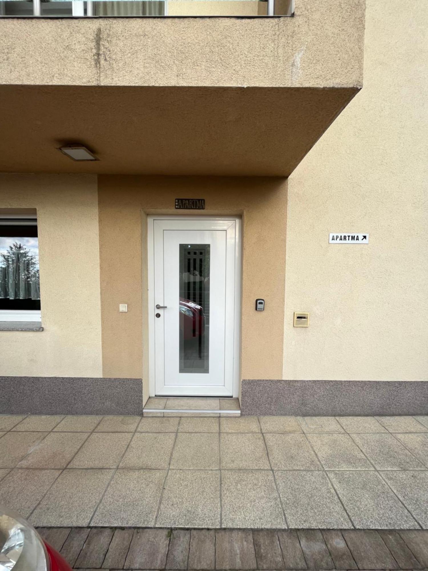 Apartma Azurre Postojna Luaran gambar